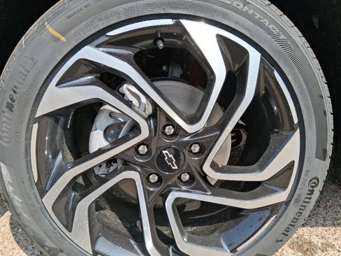 New 2026 Chevrolet TrailBlazer RS w/ Driver Confidence Package FWD image 18
