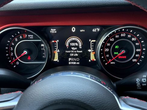 Used 2018 Jeep Wrangler Unlimited Rubicon AWD/4WD image 26