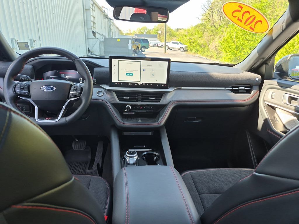Used 2025 Ford Explorer ST w/ Sun And Sound Package AWD/4WD image 19
