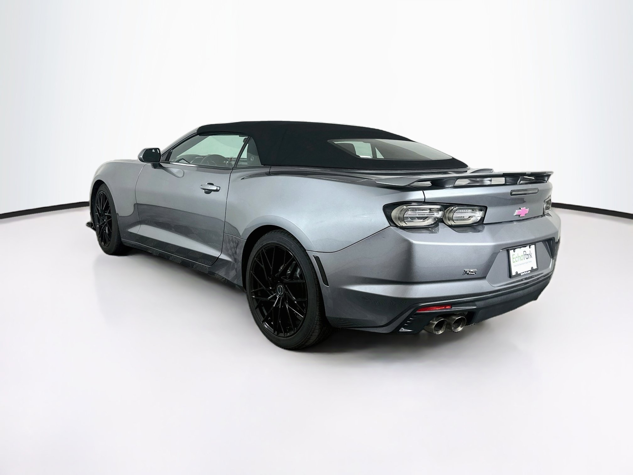 Used 2020 Chevrolet Camaro LT w/ RS Package RWD image 5