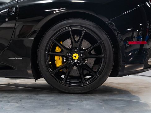 Used 2013 Ferrari 458 Spider RWD image 39