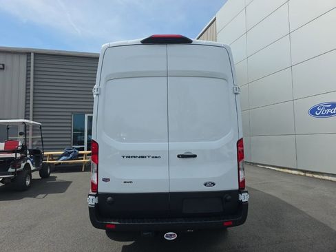 New 2026 Ford Transit 250 148 High Roof AWD image 6