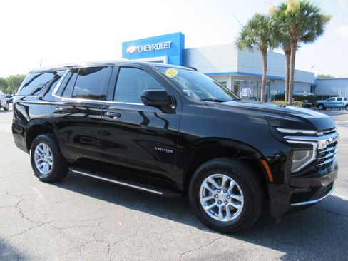Used 2025 Chevrolet Tahoe LT AWD/4WD image 5