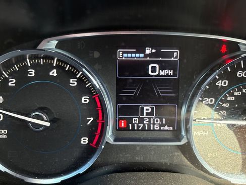 Used 2018 Subaru Forester 2.5i Limited image 18