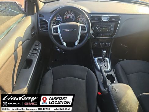 Used 2013 Chrysler 200 Touring image 18