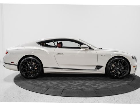 Used 2024 Bentley Continental GT Speed AWD/4WD image 10