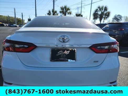 Used 2024 Toyota Camry SE image 8