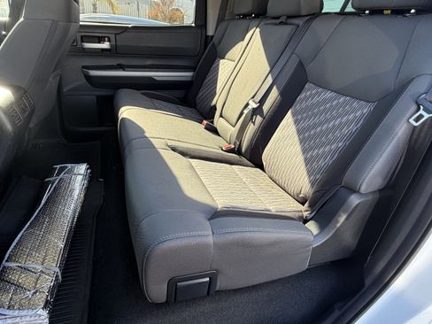 Used 2021 Toyota Tundra 4x4 CrewMax image 27