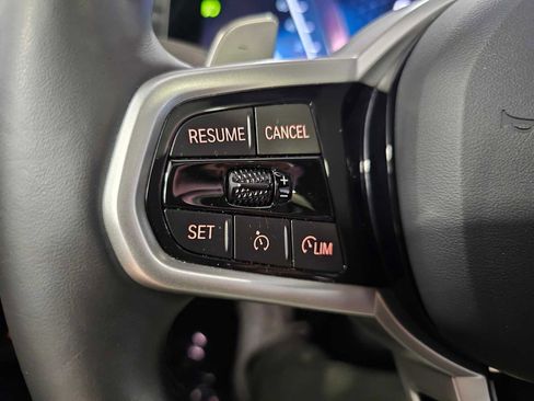 Used 2025 BMW 330i xDrive Sedan w/ M Sport Package image 21