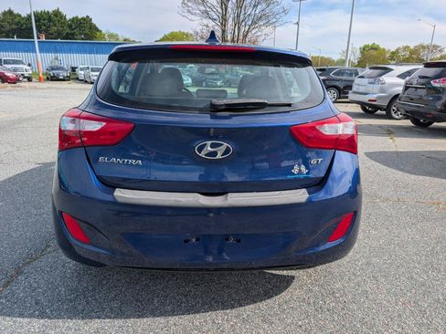 Used 2013 Hyundai Elantra GT FWD image 5