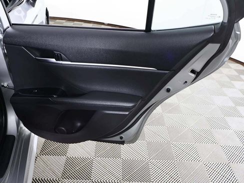 Used 2020 Toyota Camry XSE FWD image 26