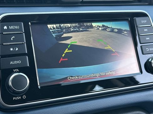 New 2025 Nissan Versa SV image 15