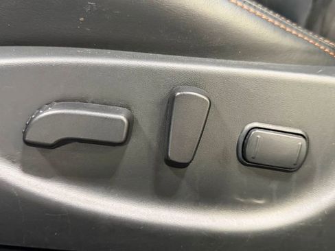 Used 2023 Nissan Maxima SR w/ Sport Mat Group FWD image 19