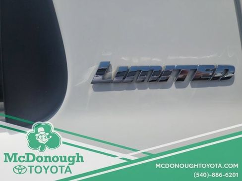 Used 2016 Toyota Sequoia Limited AWD/4WD image 20