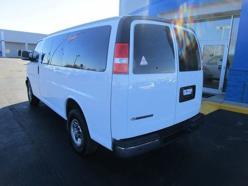 Used 2021 Chevrolet Express 2500 LT w/ LT Preferred Equipment Group image 3