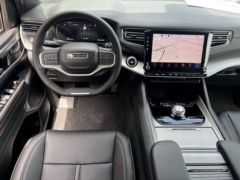 New 2026 Jeep Grand Wagoneer 2WD image 10