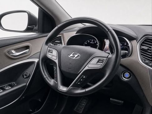 Used 2018 Hyundai Santa Fe Sport AWD/4WD image 12