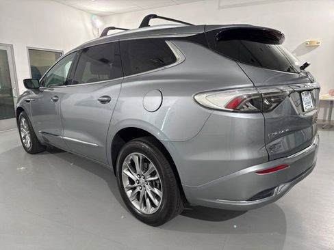 Used 2023 Buick Enclave Avenir w/ Avenir Technology Package AWD/4WD image 6