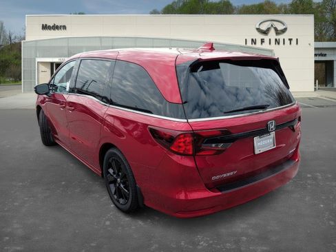 Used 2023 Honda Odyssey Sport image 5