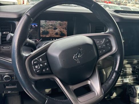 Used 2021 Ford Bronco First Edition image 10