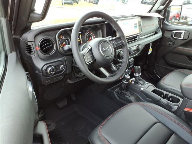 Used 2026 Jeep Gladiator Rubicon AWD/4WD image 15