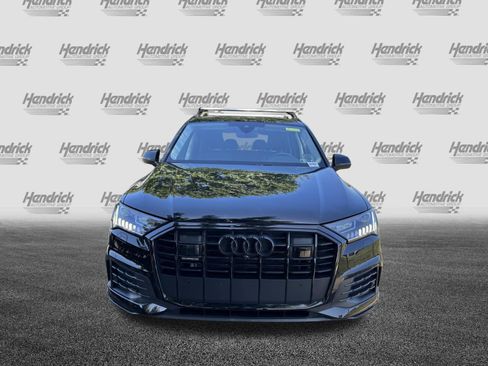 Used 2023 Audi Q7 2.0T Premium Plus w/ Premium Plus Package AWD/4WD image 3