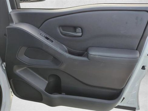 Used 2022 Nissan Frontier S w/ Technology Package image 21