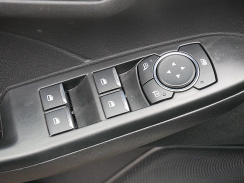 New 2025 Ford Escape SE w/ PHEV Premium Package FWD image 16