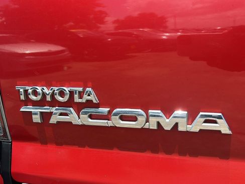 Used 2013 Toyota Tacoma PreRunner w/ SR5 Pkg RWD image 29