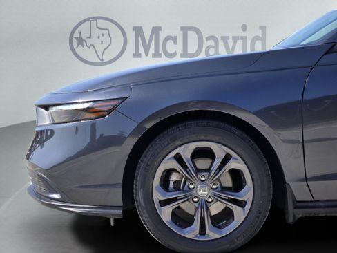 Used 2023 Honda Accord EX image 30