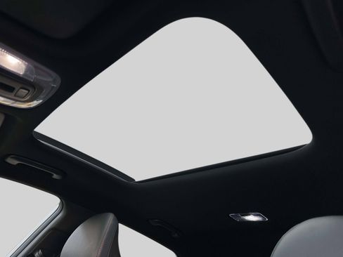 Used 2024 Hyundai Kona N Line image 21