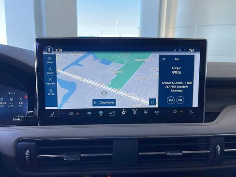 Used 2023 Lincoln Corsair Reserve image 48