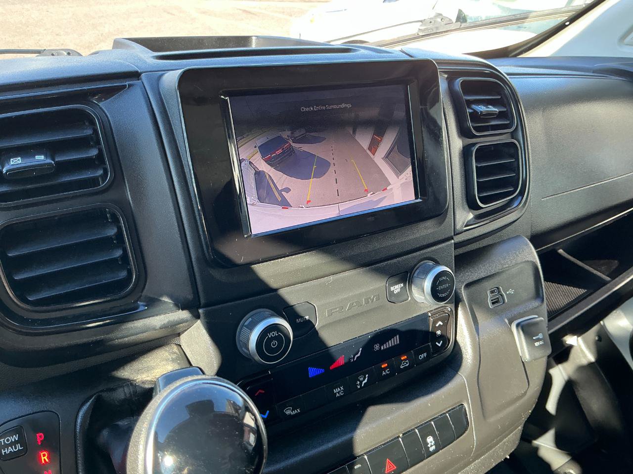 Used 2024 RAM ProMaster 2500 FWD image 15