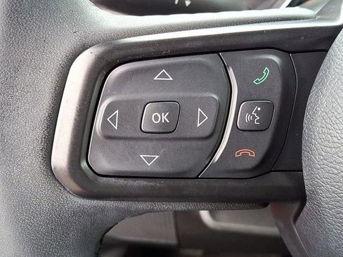 Used 2023 Jeep Wrangler Sport S image 17