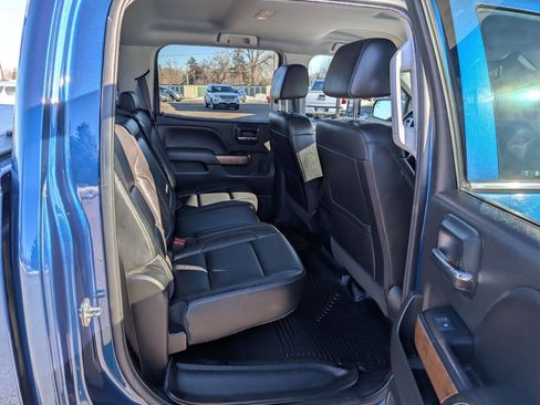 Used 2018 Chevrolet Silverado 1500 LTZ w/ Sport Package image 12