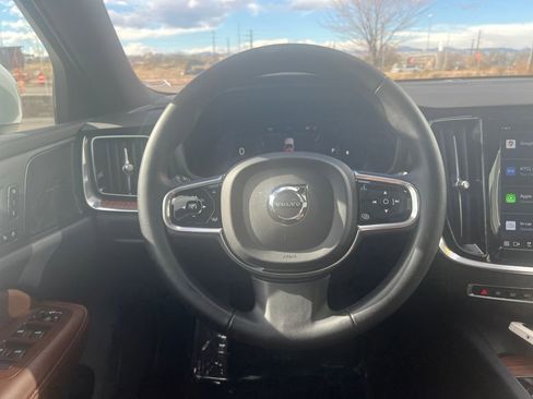 Used 2023 Volvo V60 B5 Cross Country Plus w/ Climate Package image 44