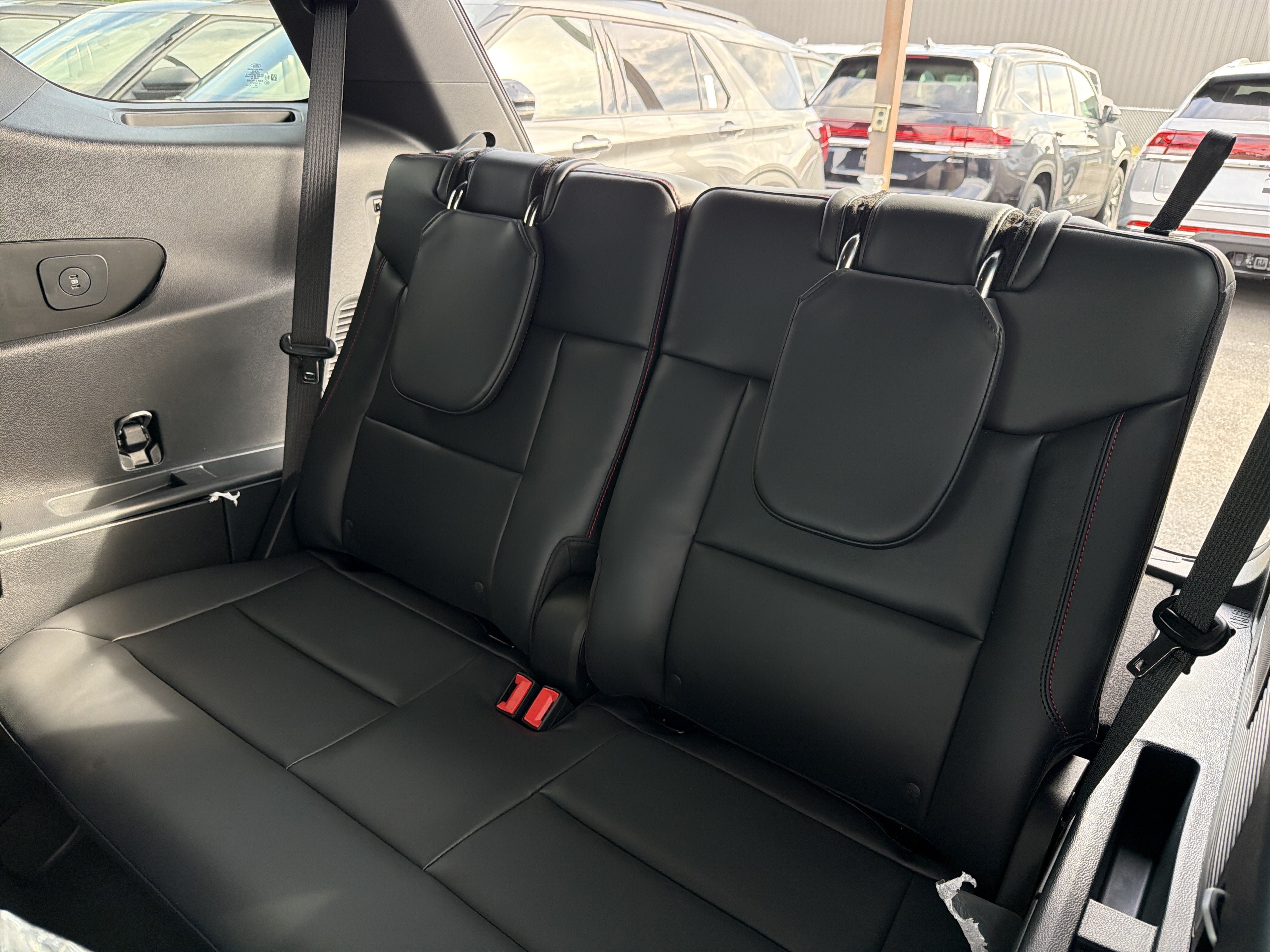New 2027 Ford Explorer ST-Line AWD/4WD image 23