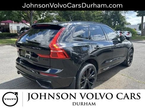 Used 2023 Volvo XC60 T8 Ultimate w/ Climate Package AWD/4WD image 3