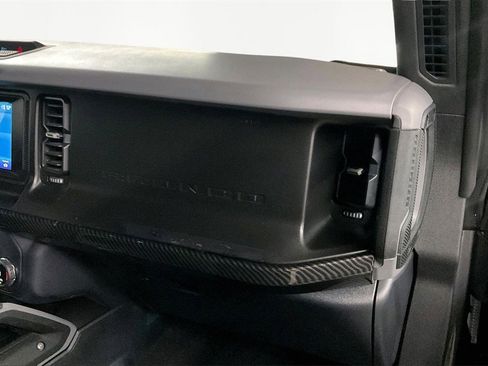 Used 2022 Ford Bronco Big Bend w/ Sasquatch Package image 27