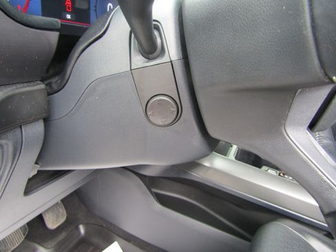 Certified 2024 Ford F150 Lariat image 27