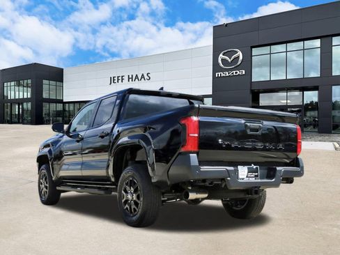 Used 2025 Toyota Tacoma SR w/ SR Upgrade Package image 2