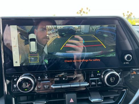 New 2026 Toyota Highlander Platinum image 15