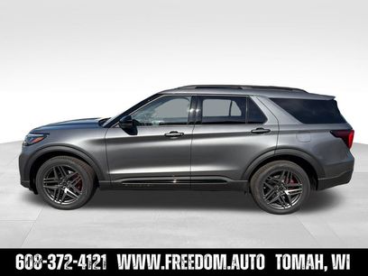 New 2026 Ford Explorer ST-Line w/ ST-Line Street Pack