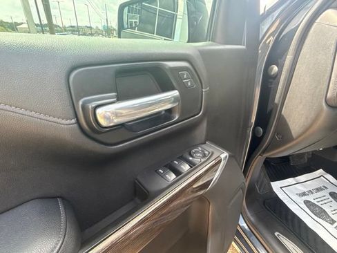 Used 2021 GMC Sierra 1500 Elevation w/ X31 Off-Road Package AWD/4WD image 11
