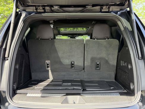Certified 2023 Chevrolet Tahoe Premier AWD/4WD image 7