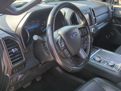 Used 2019 Ford Expedition Limited image 10