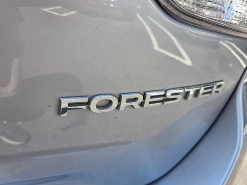 Used 2024 Subaru Forester Premium AWD/4WD image 14