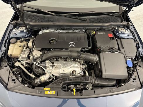Used 2021 Mercedes-Benz CLA 250 image 30
