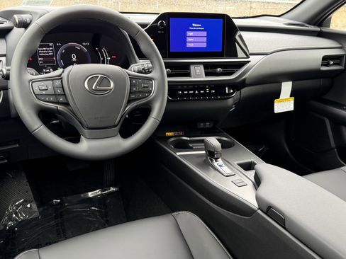New 2025 Lexus UX 300h UX 300h image 25