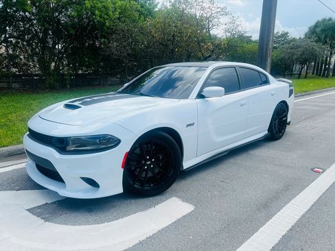 Used 2023 Dodge Charger Scat Pack w/ Daytona Edition Group RWD image 1